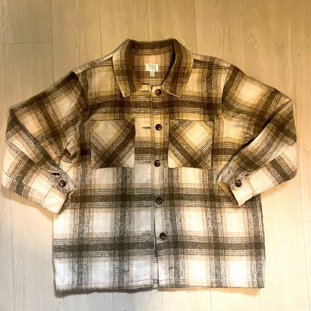Women’s oversized flannel jacket size XL, 16-18